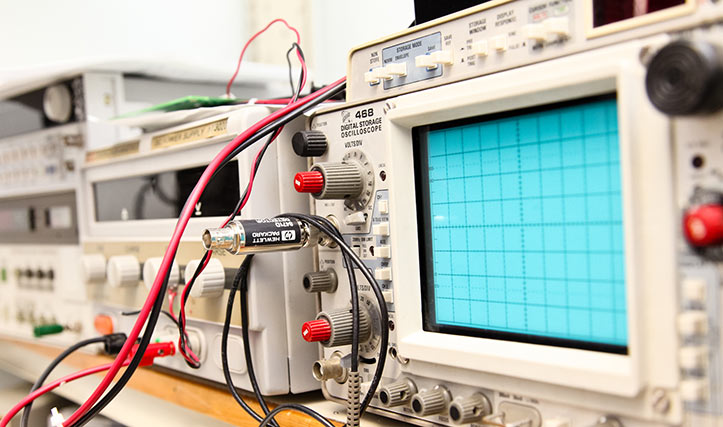 Sanders RF consulting process - lab equipment used for RF and EMC engineering work