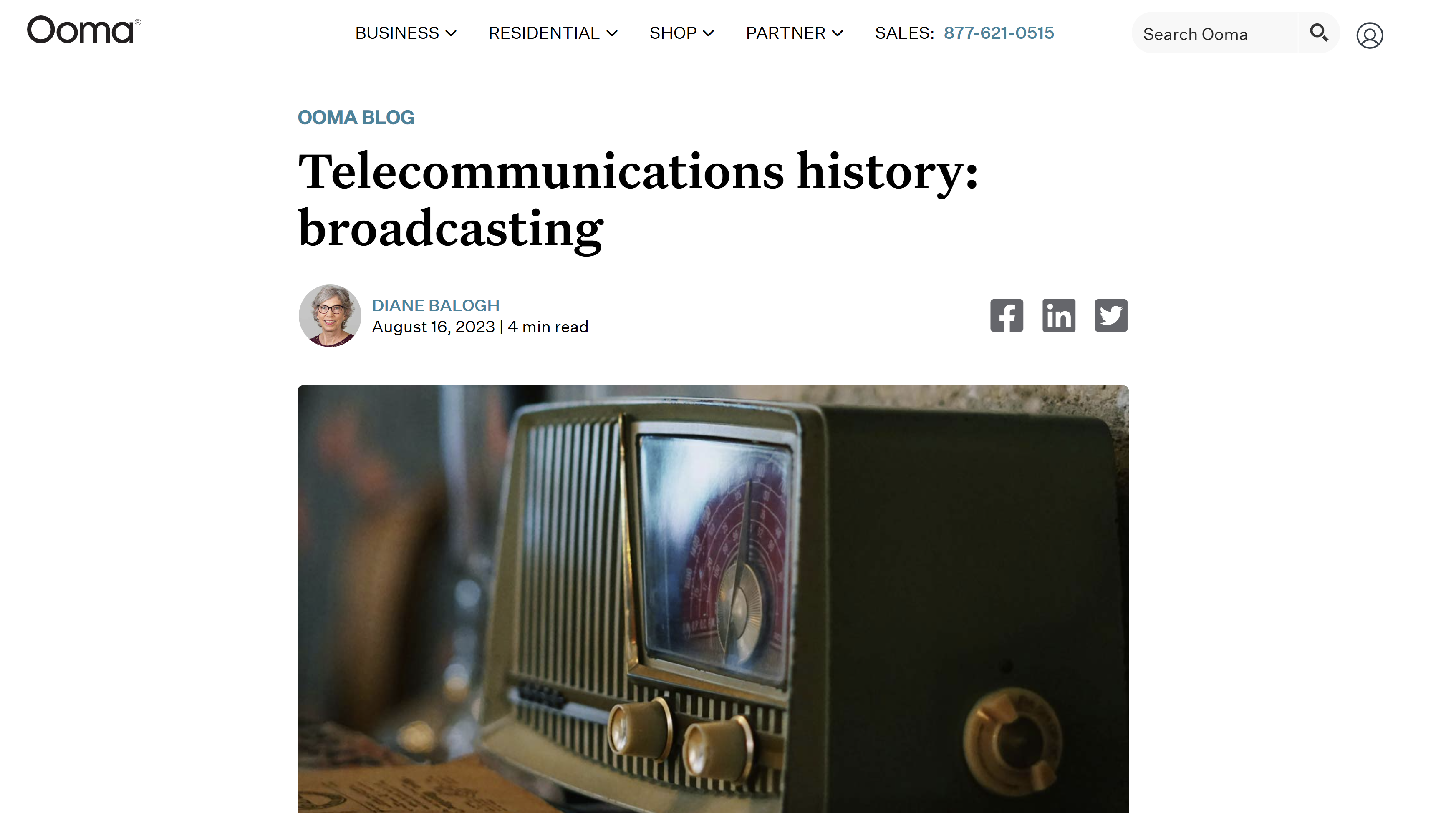 old fashioned radio
